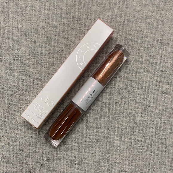 Becca light gleam (red star) - Picture 1 of 6